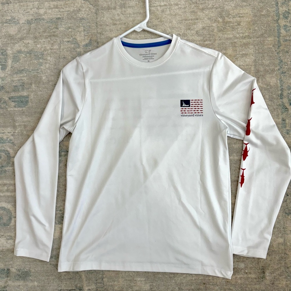 Vineyard Vines Performance long sleeve youth M